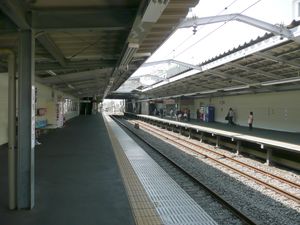 승강장 (2012년 4월)