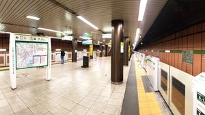 신주쿠선 승강장