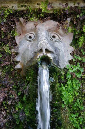 백 개의 분수 가면