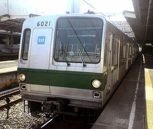 도쿄 메트로 "하트 M" 마크 부착 영단 6000계 전동차