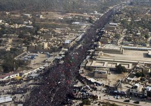 이라크 국내외에서 카르발라에 모인 신자들