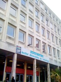 생드니 공과대학(IUT)