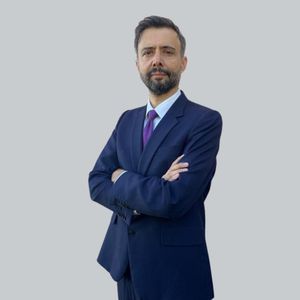 제7대 알바로 라리오