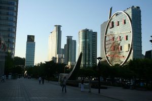 아이파크타워와 삼성동 아이파크.