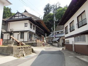 이와세유모토 온천가