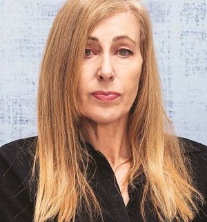 줄리 우머레: 화가