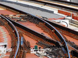 노즈 가동 분기기 (분기 후)