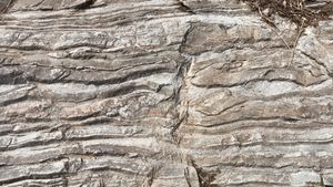 석회규산염암의 엽리