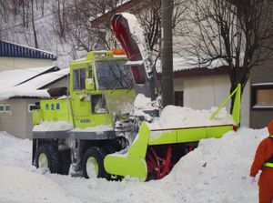 일본 제설기 제작소 HTR202형 로터리 제설차