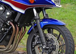 오토바이의 전륜 텔레스코픽 포크