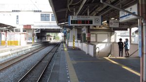 1번선 승강장 (2013년 5월)