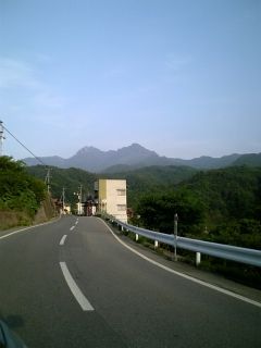 현도 124호에서 고자산을 바라보다