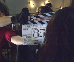 사용 중인 아크릴 유리 클라퍼보드