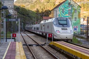 오스 페아레스를 지나가는 알비아 730