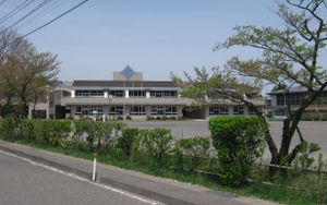 이즈미자키 촌립 제1 초등학교