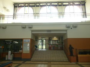 역사 내부 (2008년 7월)