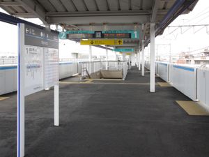 승강장 (2010년 3월)