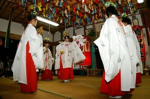 도쿠야마 신락「하치오지의 춤」