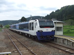 기타카네가사와역 구내 (2008년 5월)