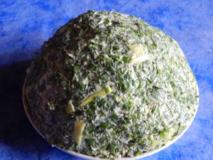 겨울세이보리 잎을 넣어 만든 콤파운드 버터