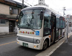 아사히 앗타카 버스