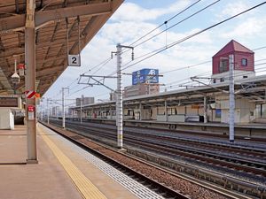 2022년 10월의 신칸센 승강장