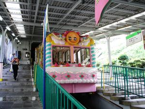 산조선 승강장 (2007년 8월)