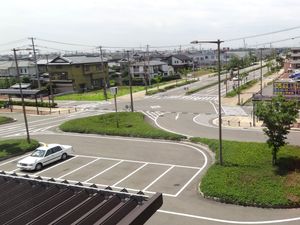 북쪽 출구 역 앞