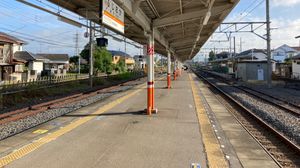 후지오카 역 홈 (2021년 8월)