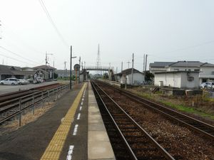 승강장 (2007년 7월, 쇼즈이 방면)