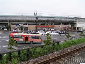 역 앞 버스 터미널 (2005년 10월)