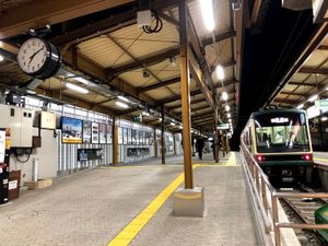 에노덴・가마쿠라역 구내(2020년)