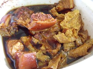 중국식 브레이즈드 삼겹살