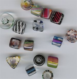 가마에서 제작된 유리 구슬