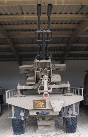 ZU-23-2 대공 기관포 탑재