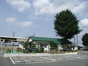 구 남쪽 출구 (2006년 8월)