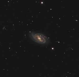 메시에 109의 아마추어 이미지