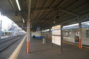 2018년 11월 역 플랫폼