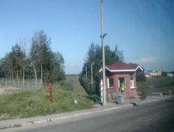 바그라티오놉스크 남쪽에 있는 폴란드-러시아 국경 검문소(Bezledy-Bagrationovsk)