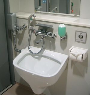 오스토메이트 대응 화장실(오물 씻어내기 샤워형)