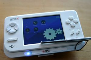 터치 스크린 스타일러스를 갖춘 최신 모델 "F200"