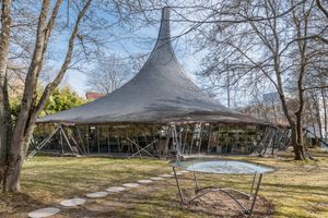 슈투트가르트 대학교의 경량 표면 구조 연구소