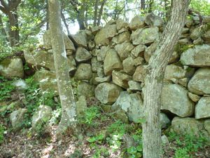 아와지마루의 석축