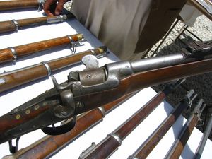 M1867 베르들-홀루프 소총의 회전식 드럼 노리쇠