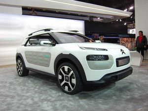 시트로엥 칵투스 (2013)