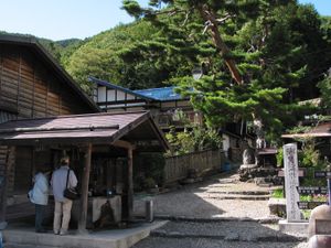 경신총・우물・중전건 선정비