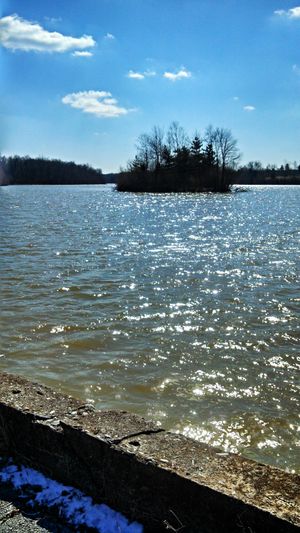 낚시 부두에서 본 레바 호 레크리에이션 시설