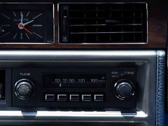 AM 전용 카 라디오 (닛산 세드릭)