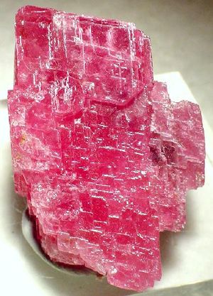 할라폰 광산산의 결정