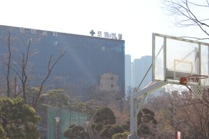 천호공원 바로 옆에 위치하고 있는 로뎀병원